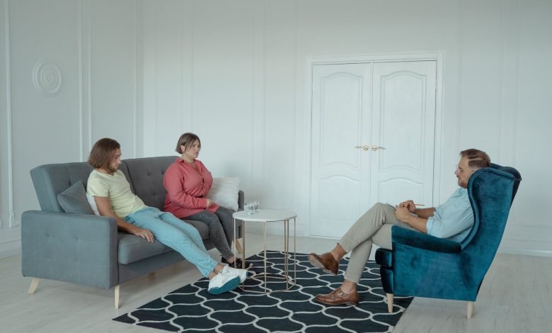 a married couple seeing a marriage counselor